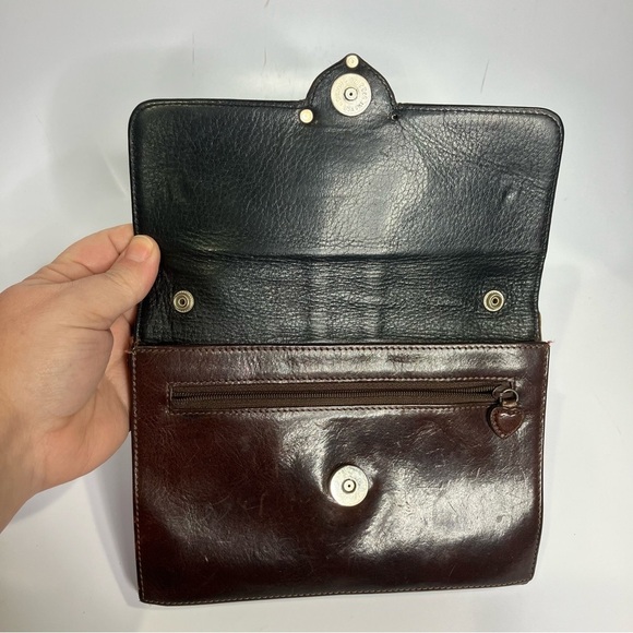 Brighton croc embossed leather clutch brown 8” x 5.75” - Picture 2 of 10